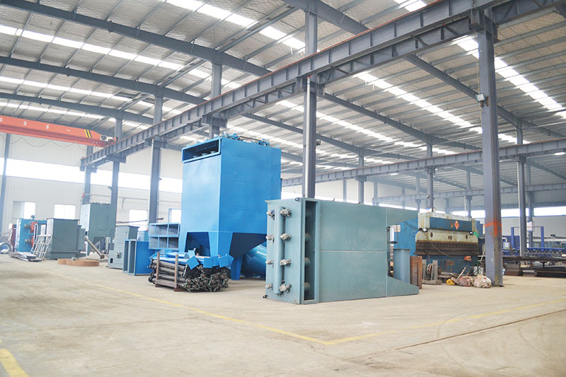 車間的除塵器半成品